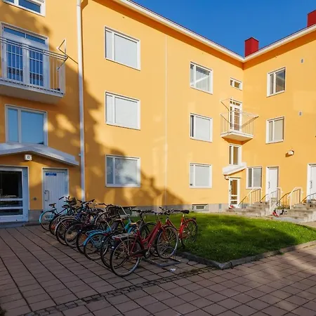 Idyllic One-bedroom In The Center For Four Persons Lägenhet