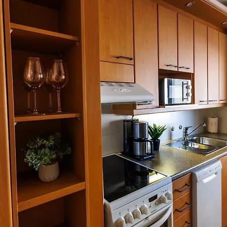 Idyllic One-bedroom In The Center For Four Persons *
