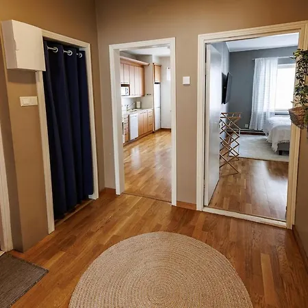 Idyllic One-bedroom In The Center For Four Persons